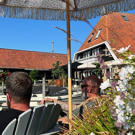 Hotel Workum Exteriör bild