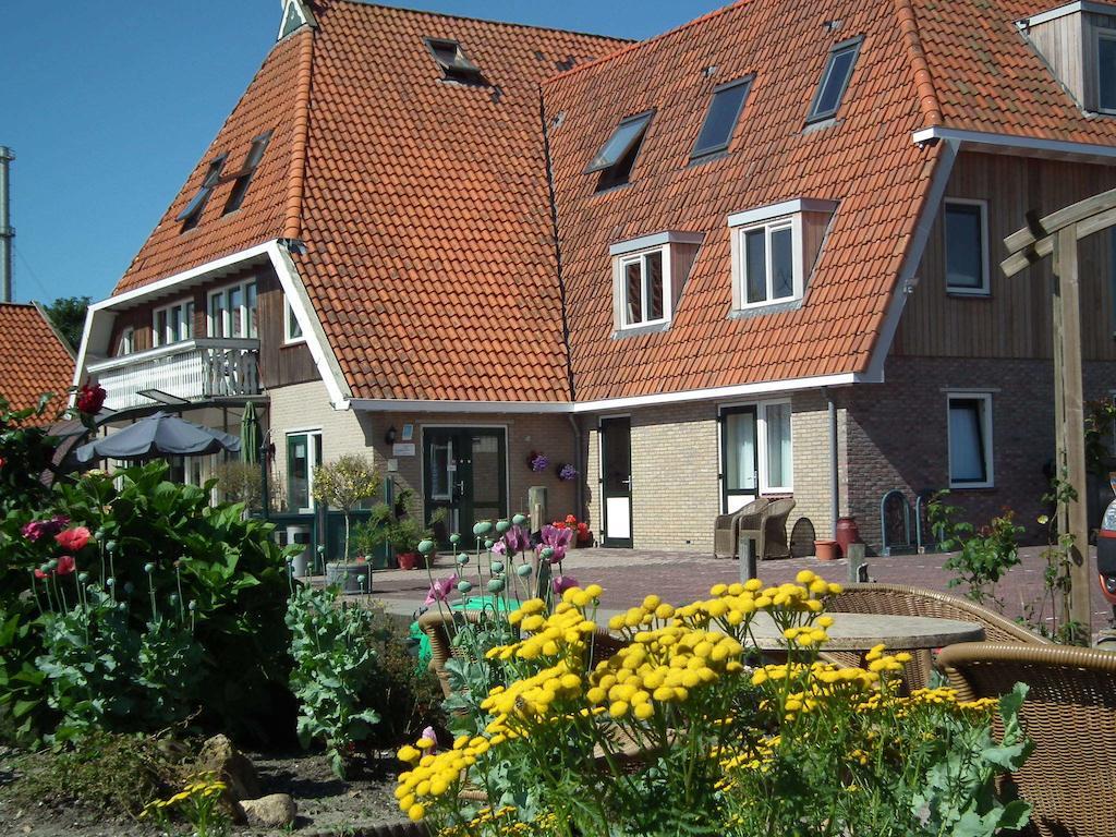 Hotel Workum Exteriör bild